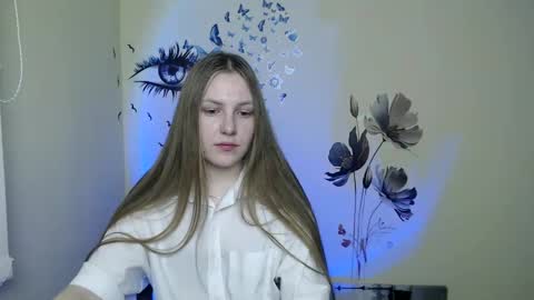 raspberry0101 online show from 7, 12, 2024