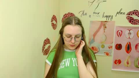 raspberry0101 online show from 11, 3, 2025