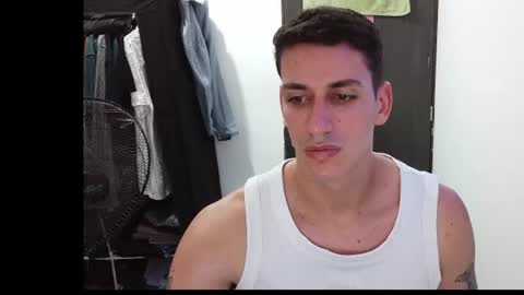 Snapshot of raul240335 chatting on 15, 7, 2026 Raul online show from 15, 7, 2026