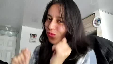 Snapshot of rav3nx_ chatting on 11, 6, 2026 online show from 11, 6, 2026