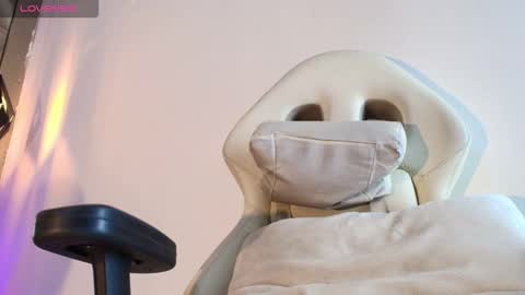 Snapshot of rave_paradise chatting on 9, 10, 2025   online show from 9, 10, 2025