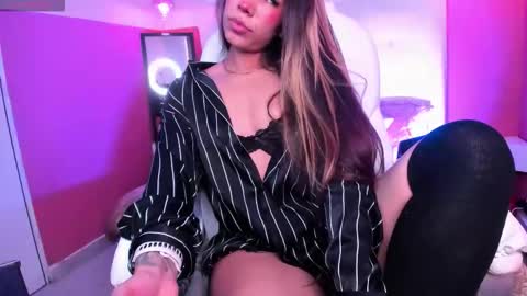 Snapshot of raven_dooll chatting on 30, 9, 2025 Raven online show from 30, 9, 2025