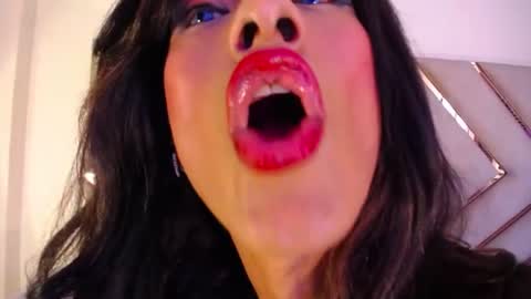 RAVEN FOXTER online show from 11, 6, 2026