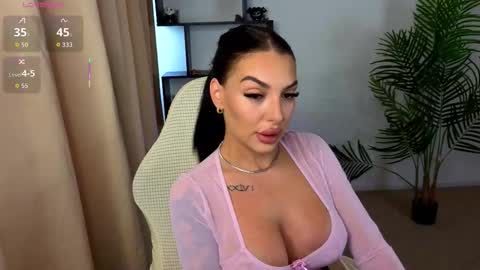 raven_inkk online show from 8, 10, 2025