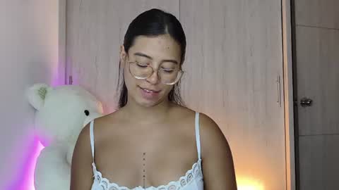 Snapshot of raven_stonee01 chatting on 20, 7, 2026 RAVEN online show from 20, 7, 2026