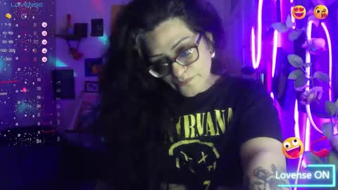 Snapshot of ravenandsin chatting on 9, 9, 2025 Raven online show from 9, 9, 2025