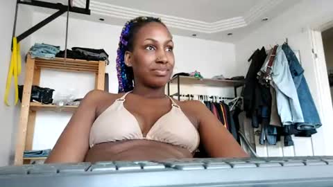 ravenbby online show from 19, 7, 2026