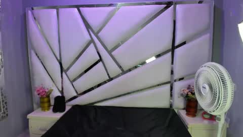 Snapshot of ravenceleste_ chatting on 17, 9, 2025 Raven Celeste online show from 17, 9, 2025