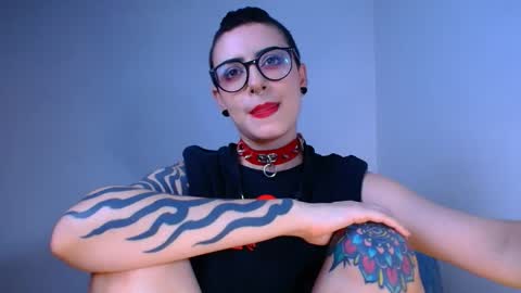 Snapshot of ravendarkness_ chatting on 24, 4, 2026 ravendarkness_ online show from 24, 4, 2026