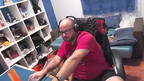 ravingr3d3 online show from 22, 10, 2025