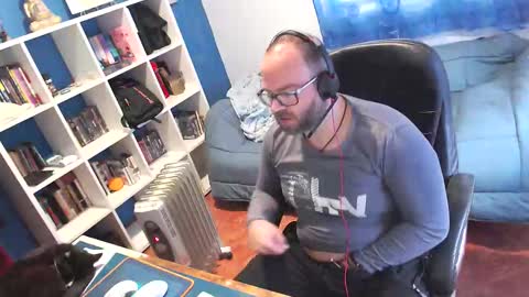 ravingr3d3 online show from 24, 2, 2026