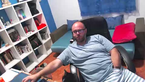 Snapshot of ravingr3d3 chatting on 7, 6, 2026 ravingr3d3 online show from 7, 6, 2026