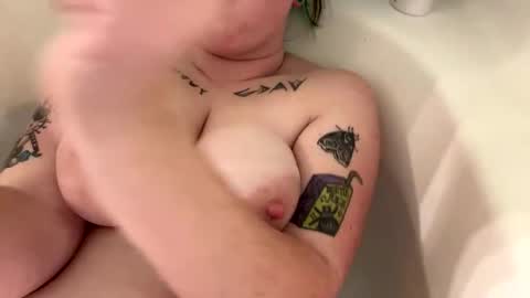 Ravynn 3 online show from 21, 12, 2024