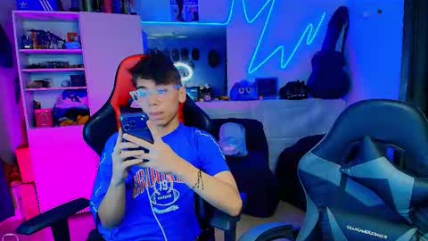 Snapshot of rawdudes chatting on 19, 3, 2026 Bad boys online show from 19, 3, 2026