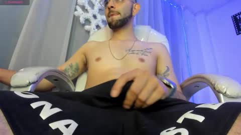 rayan_ortiz online show from 3, 12, 2025