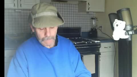 Ray online show from 8, 4, 2026