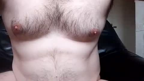 Snapshot of rayray728989 chatting on 28, 10, 2025 rayray728989 online show from 28, 10, 2025