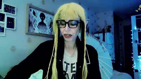 Snapshot of raziel_haze chatting on 6, 1, 2025 Yrriel Strife Candy-Demon Caveboy mr. Cringe online show from 6, 1, 2025