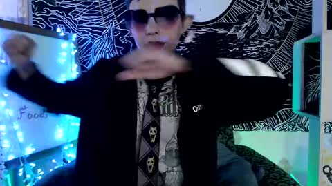 Snapshot of raziel_haze chatting on 4, 3, 2025 Yrriel Strife Candy-Demon Caveboy mr. Cringe online show from 4, 3, 2025