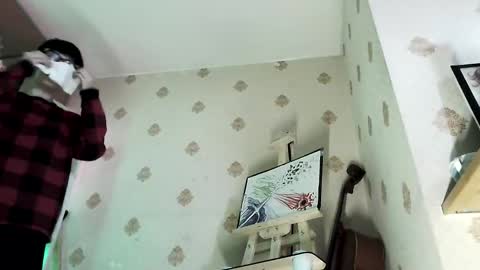 Snapshot of raziel_haze chatting on 31, 10, 2025 Yrriel Strife Candy-Demon Caveboy mr. Cringe online show from 31, 10, 2025