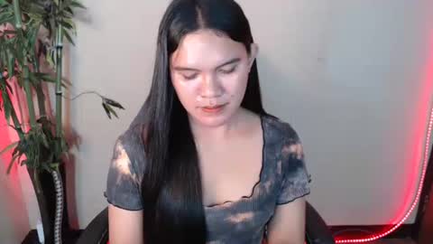 Snapshot of ready2care4youbabe chatting on 27, 4, 2026 Beth online show from 27, 4, 2026