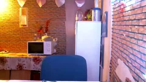 real_coupl3 online show from 18, 4, 2026