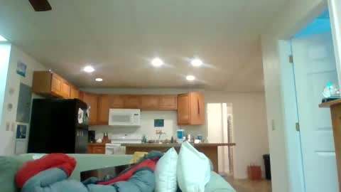 realmman86 online show from 27, 12, 2024