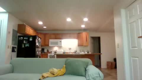 realmman86 online show from 2, 1, 2025