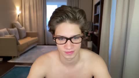 AliceEve online show from 8, 12, 2024