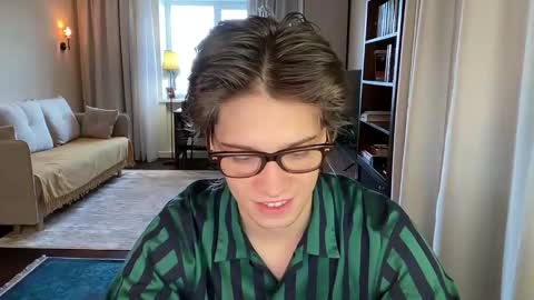 AliceEve online show from 5, 1, 2025