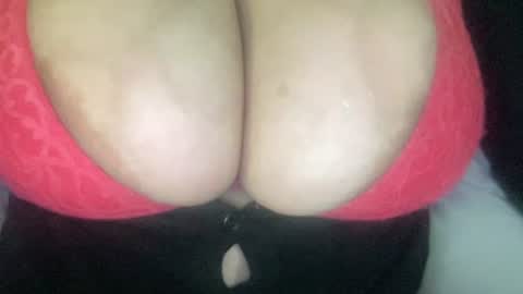 Snapshot of realthicklatina chatting on 16, 6, 2026 Gianna online show from 16, 6, 2026