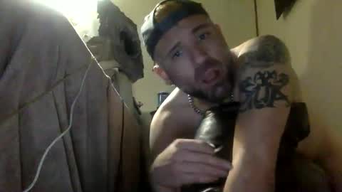 Snapshot of realzilla69 chatting on 2, 12, 2024 realzilla69 online show from 2, 12, 2024