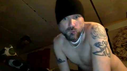 Snapshot of realzilla69 chatting on 25, 2, 2025 realzilla69 online show from 25, 2, 2025