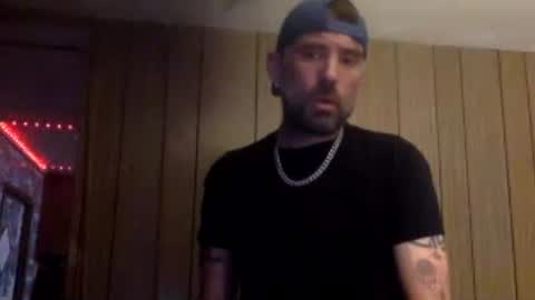 Snapshot of realzilla69 chatting on 8, 7, 2026 realzilla69 online show from 8, 7, 2026