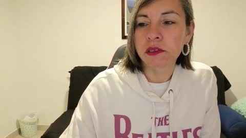 Snapshot of rebbeca09 chatting on 17, 1, 2026 Rebbeca online show from 17, 1, 2026