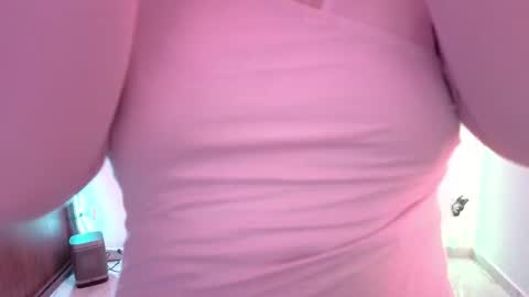 Snapshot of rebbeca09 chatting on 25, 2, 2026 Rebbeca online show from 25, 2, 2026