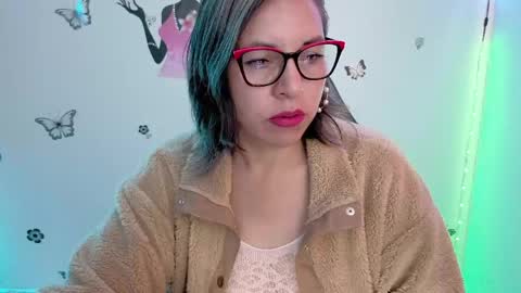 Rebbeca online show from 3, 6, 2026