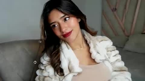  Rebecca online show from 4, 4, 2026