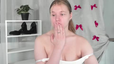 Snapshot of rebecca_____ chatting on 31, 1, 2025 rebecca_____ online show from 31, 1, 2025