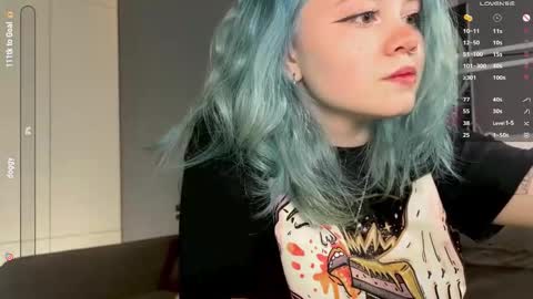 Snapshot of rebeccaniksoon chatting on 13, 2, 2026 Rebecca Nikson online show from 13, 2, 2026