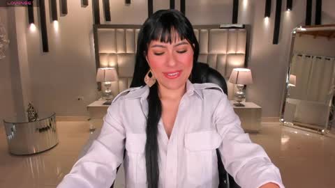 Snapshot of rebeccawestx chatting on 23, 5, 2026 Rebecca West online show from 23, 5, 2026