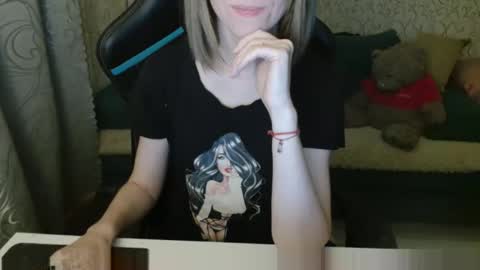 RebesaOlset online show from 4, 10, 2025