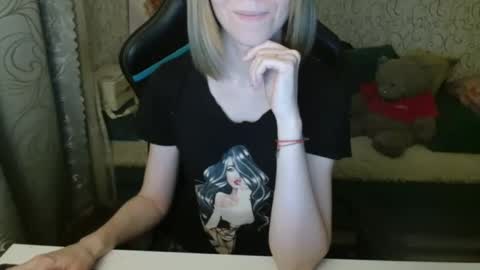 RebesaOlset online show from 9, 10, 2025