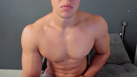 twitter REECET26 instagram RECCETAYLOR online show from 9, 10, 2025