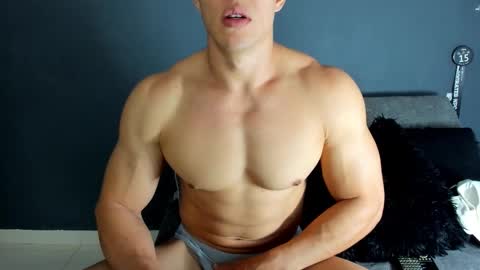 twitter REECET26 instagram RECCETAYLOR online show from 22, 10, 2025