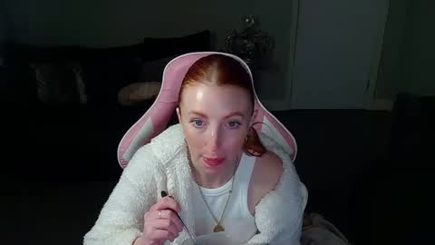 Red -  online show from 13, 2, 2025