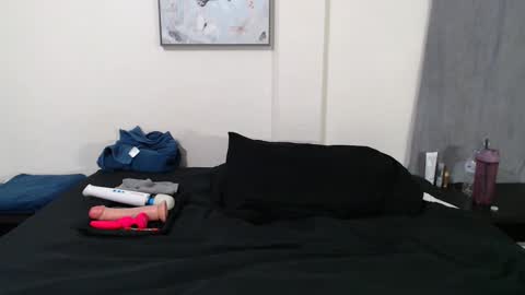 Snapshot of red_hot_rachael chatting on 11, 1, 2025 Red Hot Rachael online show from 11, 1, 2025