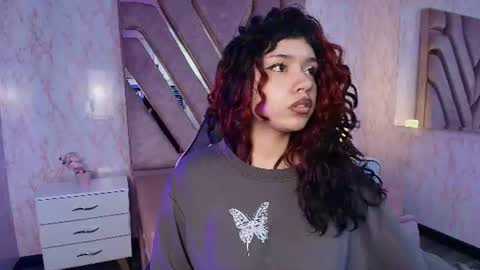 Snapshot of red_pandaa chatting on 7, 7, 2026 red_pandaa online show from 7, 7, 2026