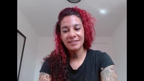 Snapshot of red_savage_ chatting on 4, 2, 2026 Instagram Valerie yourdream online show from 4, 2, 2026