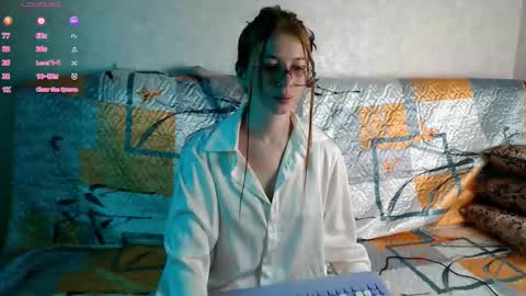 Snapshot of red_schweppes chatting on 13, 9, 2025 red_schweppes online show from 13, 9, 2025